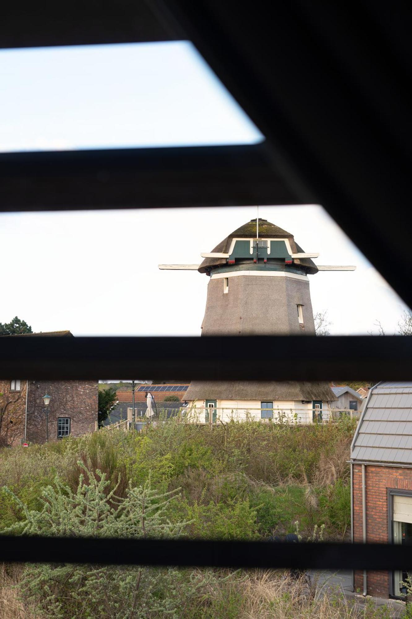 Zicht Op De Molen By Droomvilla Egmond aan den Hoef Luaran gambar